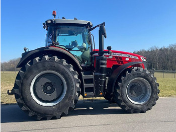 Traktor neu kaufen Massey Ferguson MF 8740 S "Exclusive Ausstattung": das Bild 3 Traktor neu kaufen Massey Ferguson MF 8740 S "Exclusive Ausstattung": das Bild 3