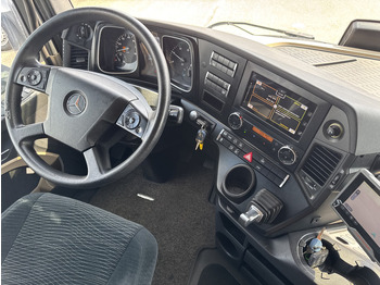 Sattelzugmaschine Mercedes-Benz ACTROS 1848 LS GIGASPACE Lowliner: das Bild 4