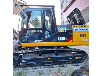 CATERPILLAR 320D2 Kettenbagger
