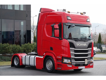 SCANIA R 450 Sattelzugmaschine