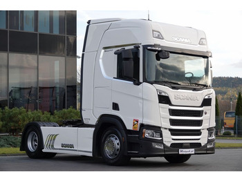 SCANIA R 450 Sattelzugmaschine