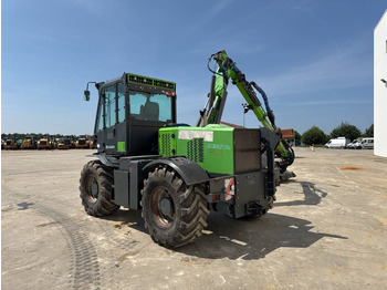 Forsttraktor Merlo MM 150 VR: das Bild 2 Forsttraktor Merlo MM 150 VR: das Bild 2