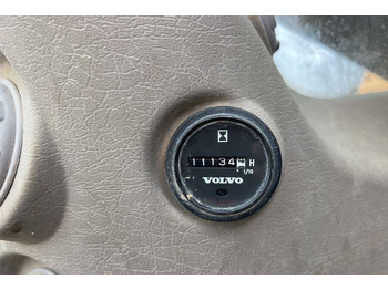 Kettenbagger Volvo EC 220 DL: das Bild 5