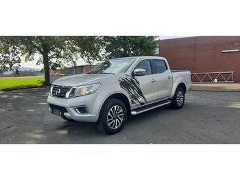NISSAN Navara PKW