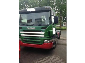 SCANIA P 360 Sattelzugmaschine