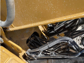 CATERPILLAR 330DL Kettenbagger