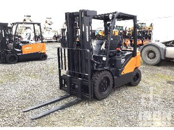 DOOSAN Gabelstapler