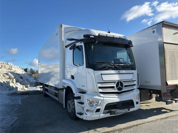 MERCEDES-BENZ Actros Koffer LKW