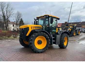 JCB Fastrac 4220 Traktor