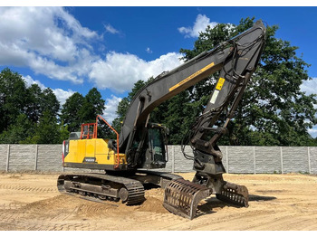 VOLVO EC220DL Kettenbagger