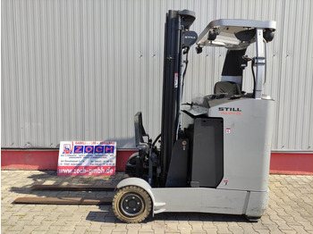 STILL Schubmaststapler