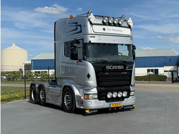 SCANIA R 520 Sattelzugmaschine