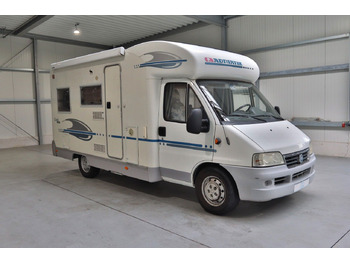 ADRIA Coral Teilintegriertes Wohnmobil