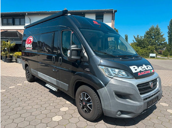 ROADCAR Camper Van