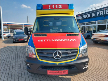Mercedes-Benz Sprinter II Pritsche 516 Autom. RTW Ambulance – Leasing Mercedes-Benz Sprinter II Pritsche 516 Autom. RTW Ambulance: das Bild 2