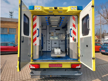 Mercedes-Benz Sprinter II Pritsche 516 Autom. RTW Ambulance – Leasing Mercedes-Benz Sprinter II Pritsche 516 Autom. RTW Ambulance: das Bild 5