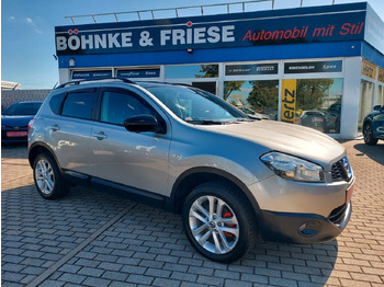 NISSAN SUV/ Geländewagen