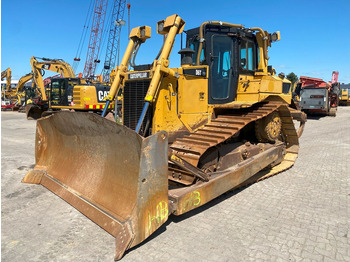 CATERPILLAR D6T Bulldozer
