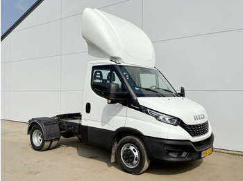Sattelzugmaschine Iveco Daily 40C16 Automaat 8.796 kg GCW BE-Trekker BE-Combi Airco Cruise Control: das Bild 4