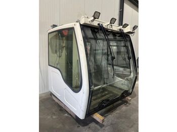 LIEBHERR Fahrerhaus und Interieur