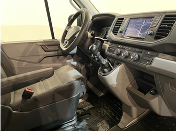 Kastenwagen Volkswagen Crafter 35 2.0 TDI L3H3 140 PK RWD Servicebus / Aluca Inrichting / Euro 6 / Trekhaak 3000 KG / Airco / Camera / Navigatie / CarPlay: das Bild 3
