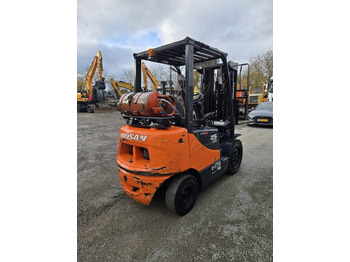 Treibgasstapler Doosan G 25 E-5: das Bild 4 Treibgasstapler Doosan G 25 E-5: das Bild 4