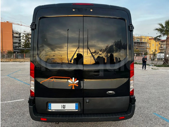 Kleinbus, Personentransporter Ford Transit: das Bild 5 Kleinbus, Personentransporter Ford Transit: das Bild 5