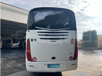 Reisebus Irizar i6: das Bild 5