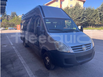 IVECO Daily Kleinbus