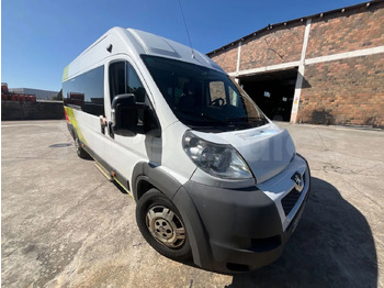 PEUGEOT Kleinbus