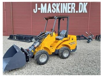 EUROTRAC Teleskopradlader