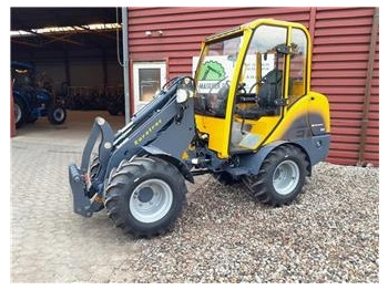 EUROTRAC Hoflader