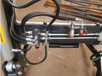 Frontlader für Traktor Inter-Tech 1600: das Bild 4 Frontlader für Traktor Inter-Tech 1600: das Bild 4