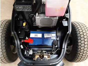 Kommunaltraktor Solis 26 hst: das Bild 5