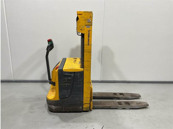 JUNGHEINRICH EJC Hochhubwagen