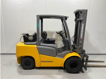 JUNGHEINRICH TFG Treibgasstapler