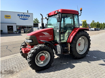 McCORMICK Traktor