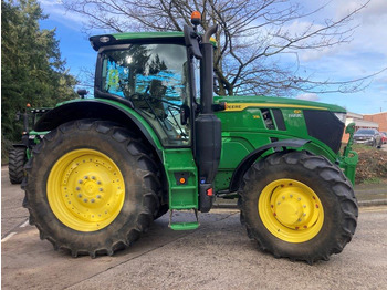 JOHN DEERE 6R 215 Traktor