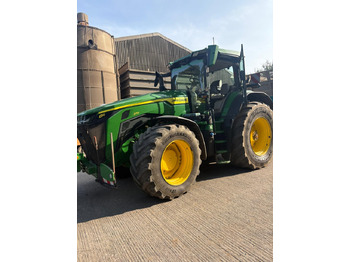 JOHN DEERE 8R 370 Traktor