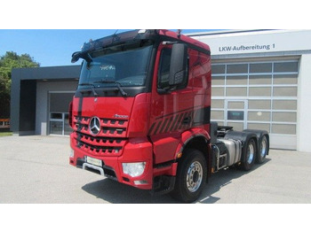 MERCEDES-BENZ Sattelzugmaschine