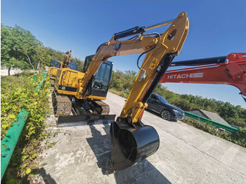 Minibagger CATERPILLAR 305.5E2: das Bild 3