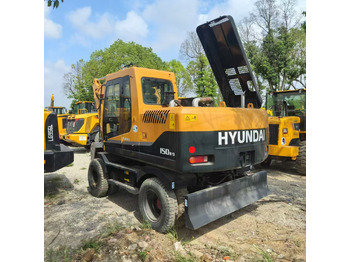 Mobilbagger Hyundai R150W-7: das Bild 2