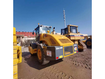 XCMG XS223J Walzenzug