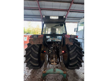 Traktor 1996 Case 5140 4x4 w/ Quicke front loader: das Bild 5