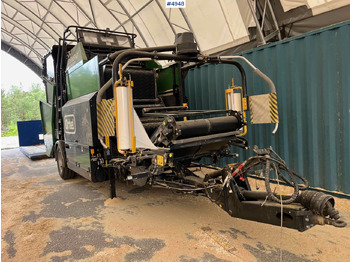 Grünlandtechnik 2024 Orkel Dens-x round baler for corn, chips and cut grass: das Bild 4