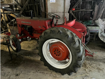 McCORMICK Traktor