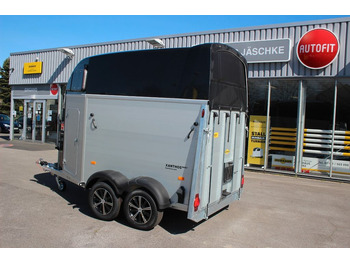 Humbaur XANTHOS AERO 2400 Sattelkammer 100KMH Pferdeanhä  – Leasing Humbaur XANTHOS AERO 2400 Sattelkammer 100KMH Pferdeanhä: das Bild 1