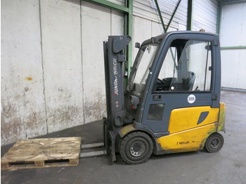 JUNGHEINRICH EFG 425 Elektrostapler
