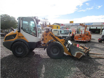 LIEBHERR L 506 Radlader