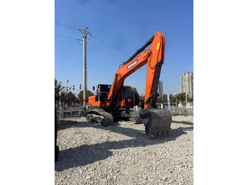 Kettenbagger DOOSAN DX225: das Bild 3